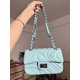 thumbnail image 2 of Bolso de estilo nicho de alta calidad con cadena de bloqueo de hilo bordado, bolso de mensajero de hombro de moda que combina con todo para mujeres, 2 of 6