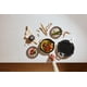 thumbnail image 4 of Skillet Le Creuset, hierro fundido esmaltado Signature, 10.25 pulgadas, blanco, 4 of 5