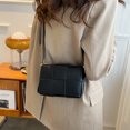 thumbnail image 4 of Bolsa De Teléfono Bolso De Teléfono Bolso Riñoneras pequeñas tejidas de cuero para mujer, cruzada para teléfono en el pecho (negro), 4 of 5