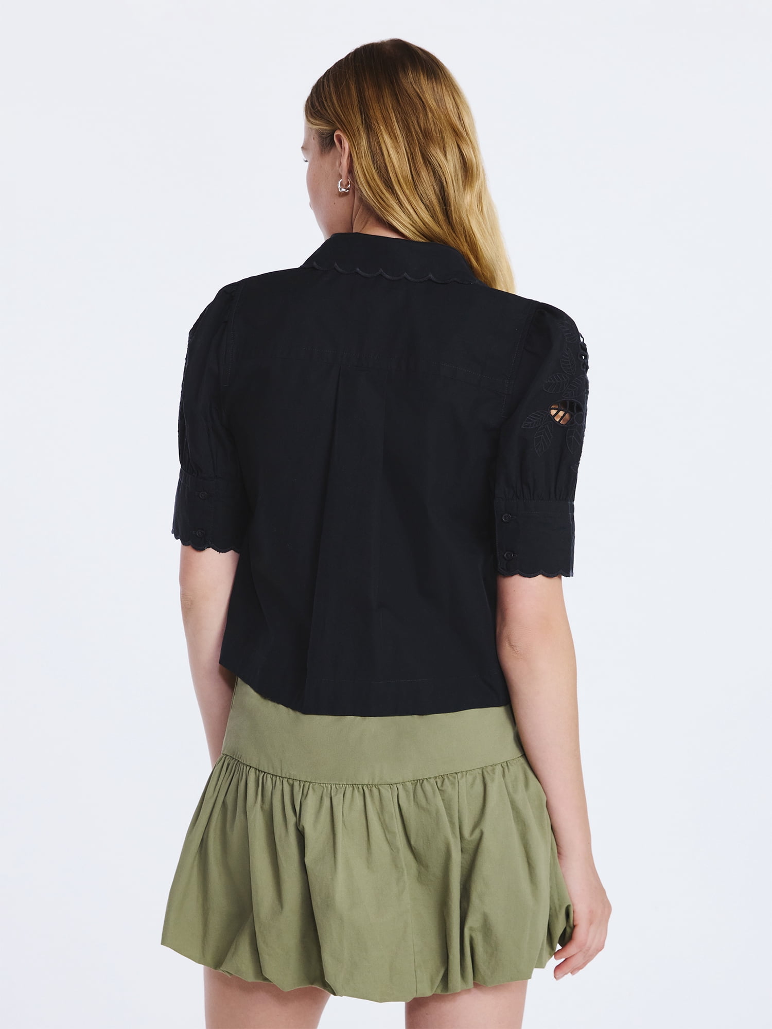 Free Assembly Women's and Women's Plus Cotton Eyelet Button Front Shirt with Short Sleeves, Sizes XS-4X