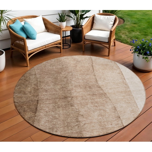 HomeRoots 581800 8 ft. Round Ombre Washable Indoor & Outdoor Area Rug, Brown & Beige