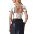 thumbnail image 3 of TOP CORTO METÁLICO INSPIRADOR CHIC PARA MUJERES CON ESCOTE CUADRADO Y MANGAS CORTAS BRILLANTES L PLATA, 3 of 6