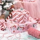 thumbnail image 4 of Papel de regalo navideño WRAPAHOLIC reversible de 43 cm x 10 m, 4 of 7