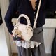 thumbnail image 2 of Bolso de mano con diseño de lichi, moderno y sencillo, estilo nuevo 2025, versátil, tipo bandolera, elegante., 2 of 5