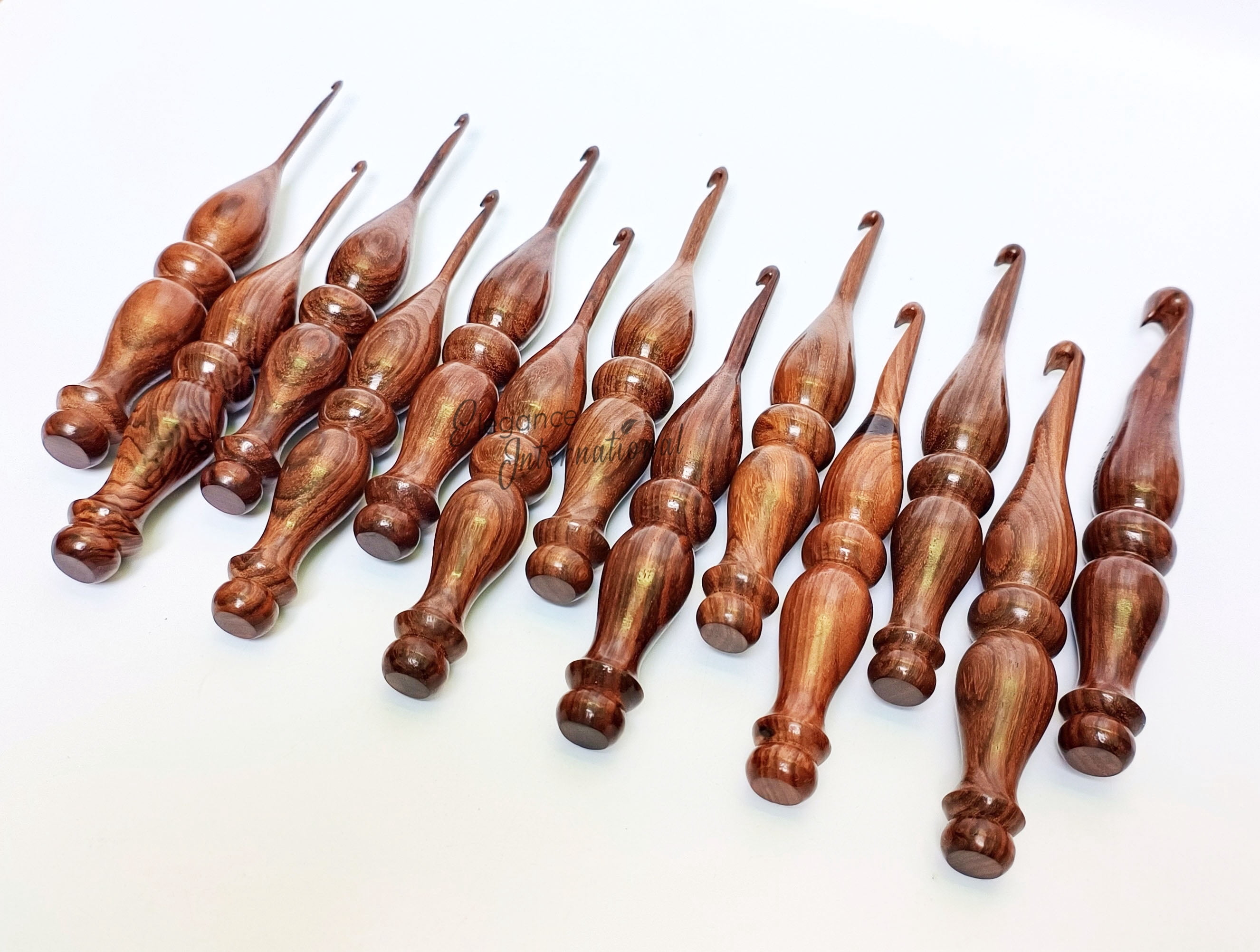Wooden Crochet Hooks Set of 13-3.5mm to 12mm - Rosewood Crochet Hooks for Arthritic Hands - for Crocheting & Knitting - Ergonomic Soft Grip Handle Crochet Hooks - Gifts for Her(Dsg3,Hooks,Bowl,Stand)