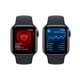 thumbnail image 3 of Apple Watch SE2 GPS 44mm con Caja Aluminio Negro y Correa Deportiva Negro Reacondicionado, 3 of 7