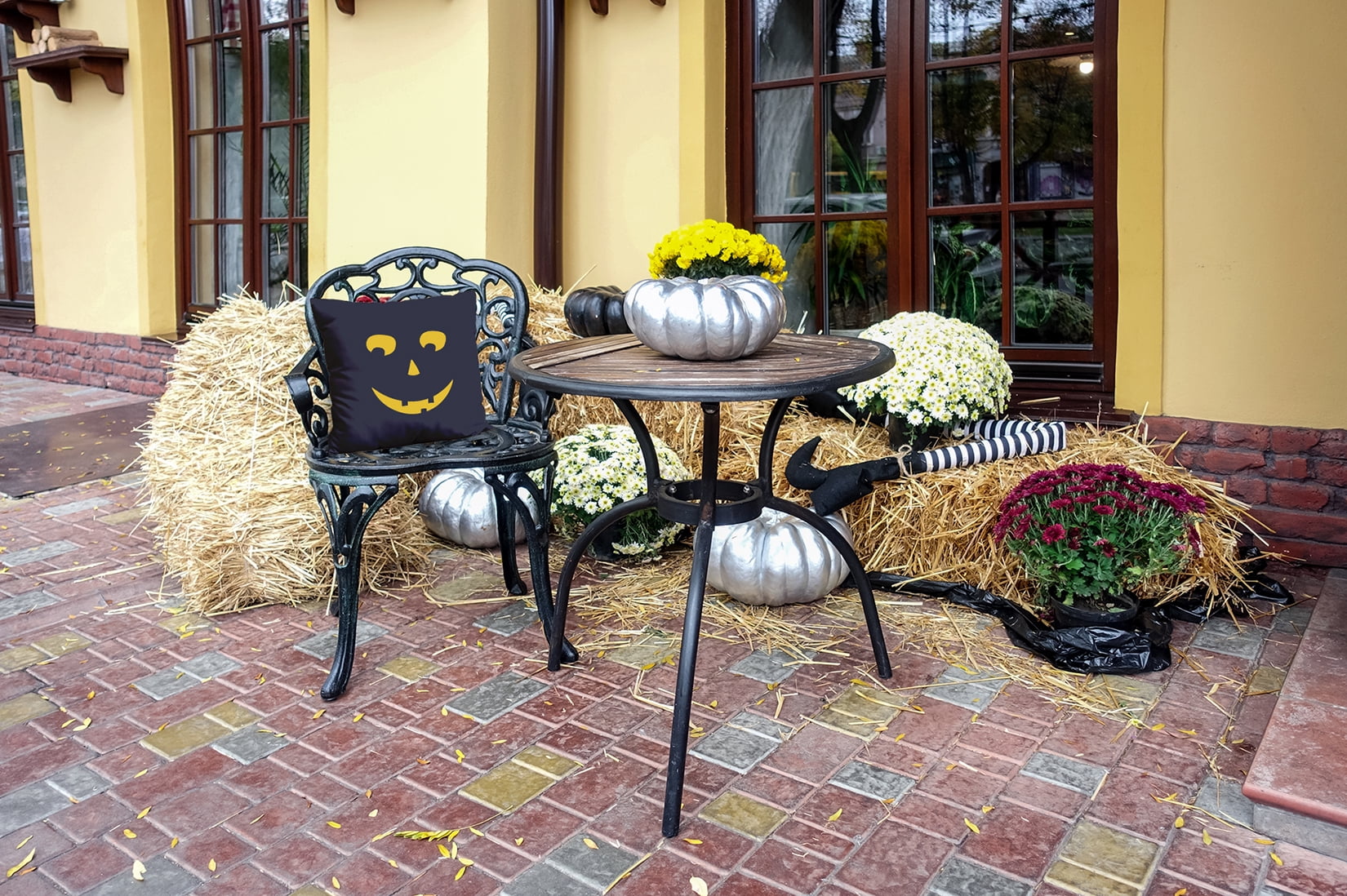 18" x 18" Simply Daisy Halloween JackoLanternRight Polyester Indoor/Outdoor Pillow, Navy Qty 1
