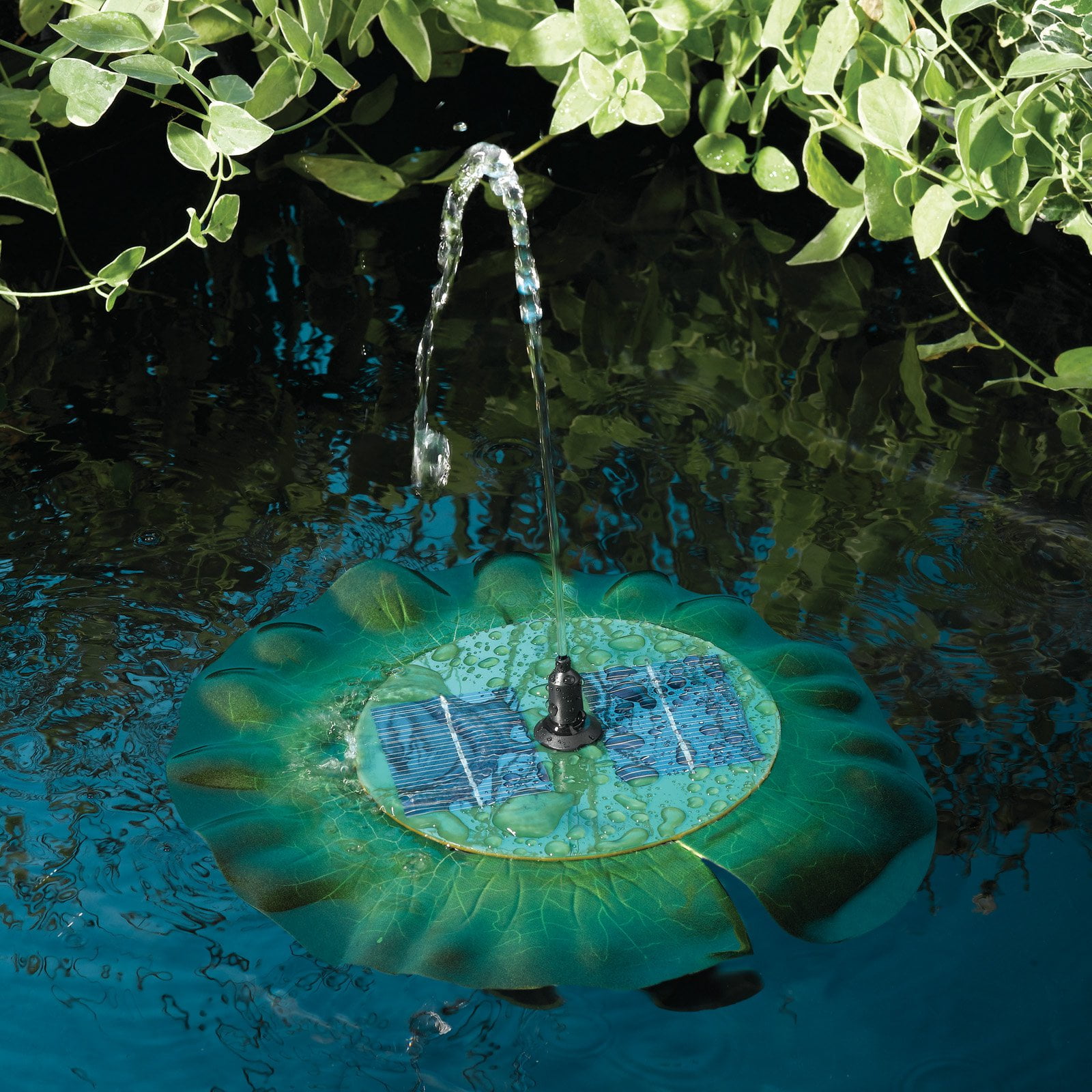 Smart Solar Floating Solar Lily Outdoor Fountain by Smart Solar