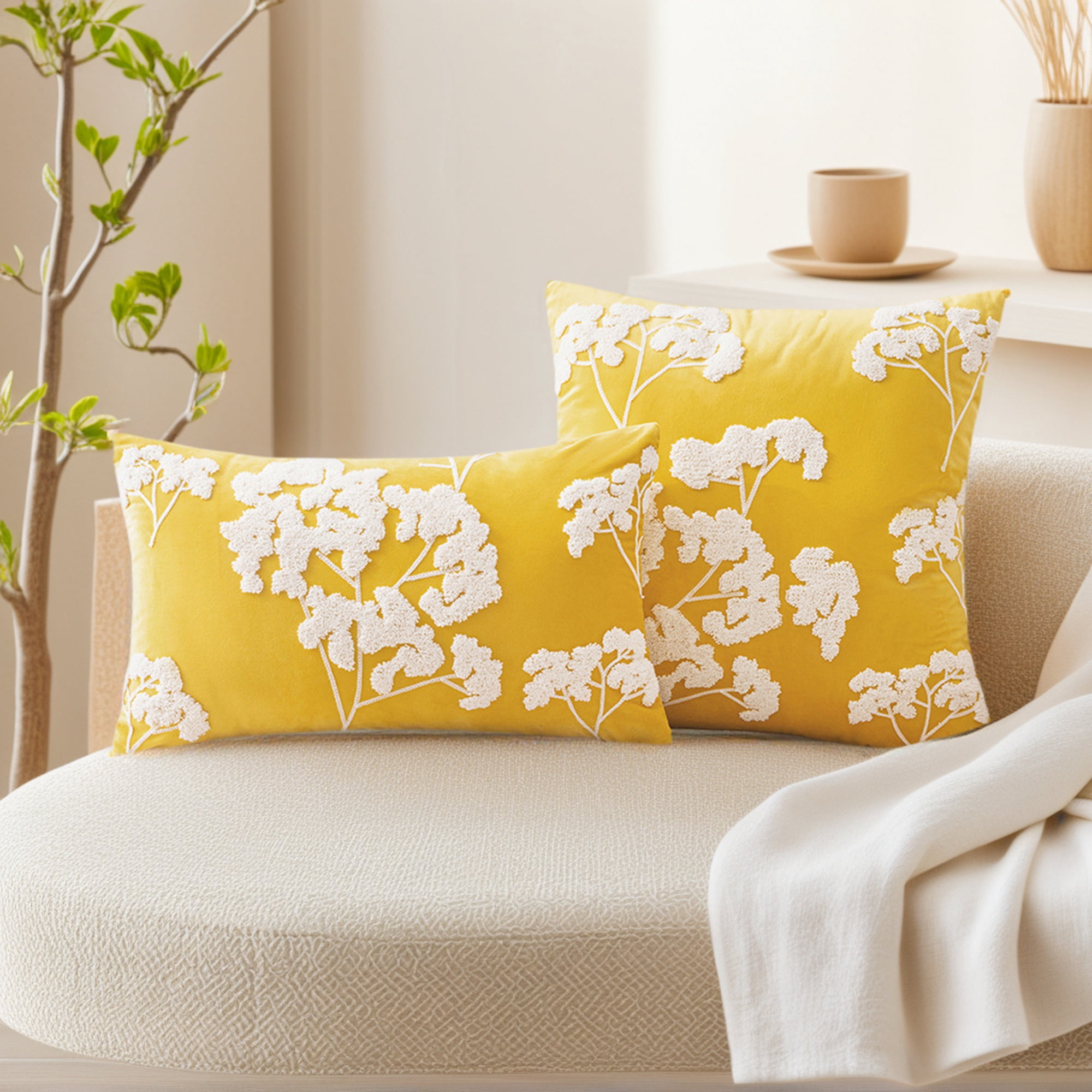 Unique Bargains Velvet Throw Pillow Covers with Blossom Pattern Pack of 2 Yellow 18" x 18"