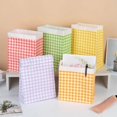 thumbnail image 2 of Bolsa de papel Kraft a cuadros de colores, embalaje de regalo para galletas, aperitivos, dulces, fiesta de cumpleaños, boda, almacenamiento Vertical, decoración artesanal, 5/10 Uds., 2 of 5