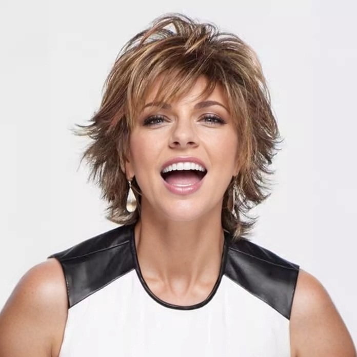 Women's short hair wig with outward curls, mixed brown to gold gradient gold, fashionable and natural, suitable for daily life and parties