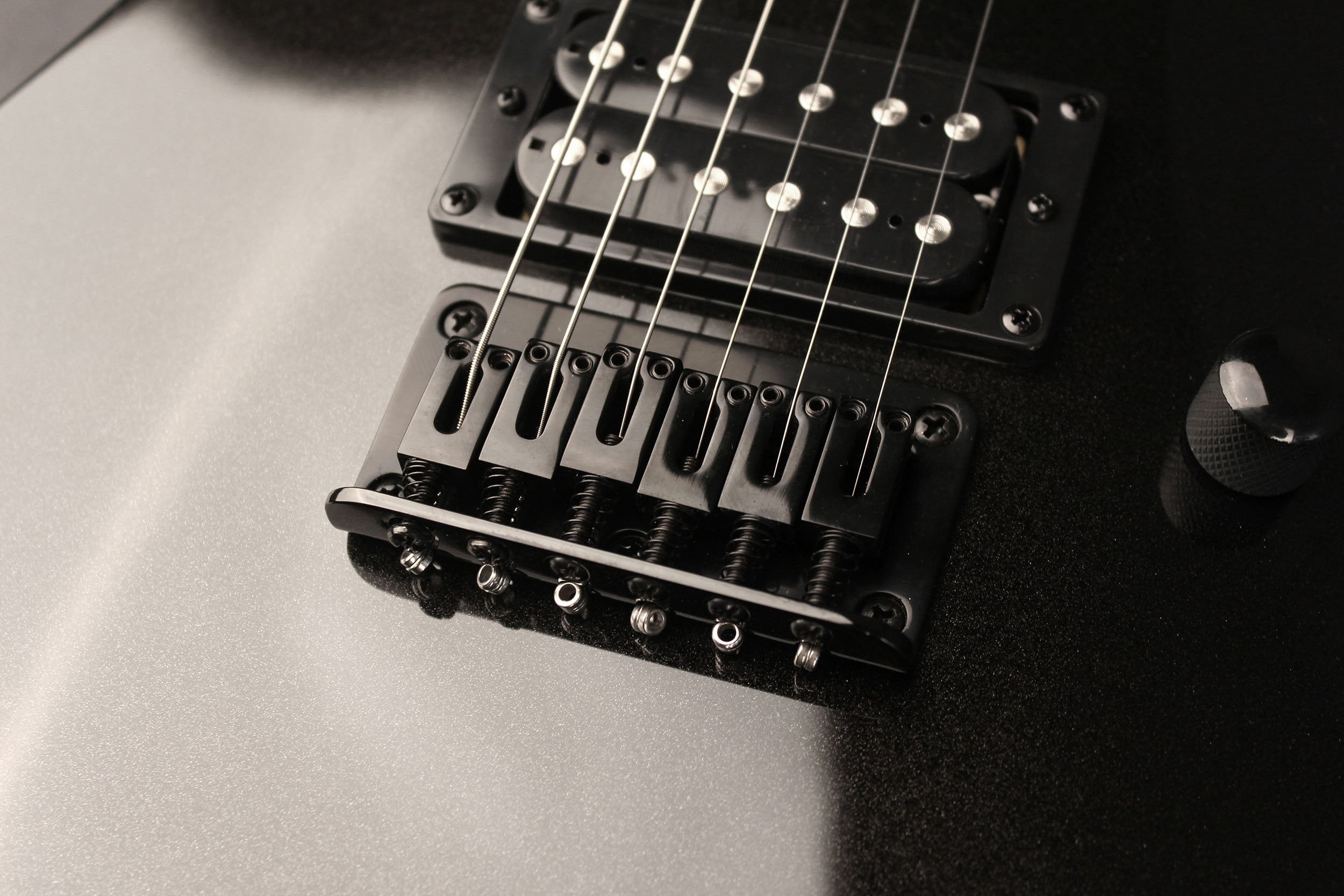 Cort Guitars KX100BKM-U Series Electric Guitar, Black Metallic