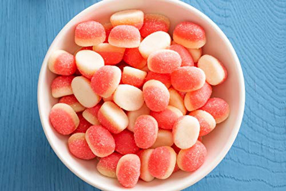 (3 pack) Trolli Strawberry Puffs Gummy Candy, 4.25 Oz., 12 Count