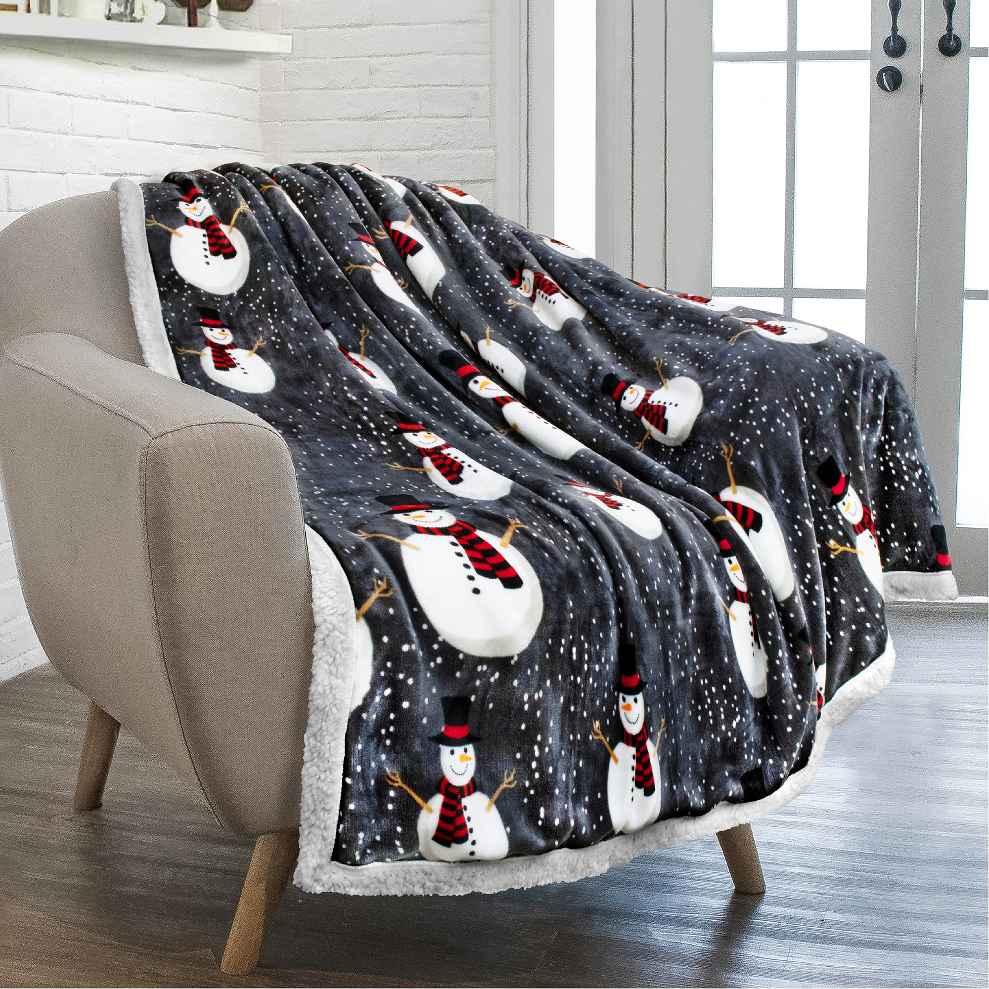 PAVILIA Premium Christmas Sherpa Throw Blanket  Snowman Decoration, Fleece, Plush, Warm, Cozy 