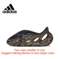thumbnail image 1 of Sandalias originales Yeezy Foam Runner, zapatos clásicos para hombre y mujer, chanclas de playa de verano, chanclas casuales para exteriores, 1 of 4