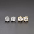 thumbnail image 4 of Pendientes de circonita de hip-hop para hombres y mujeres, pendientes de rosca bañados en oro con diamantes completos, pendientes de Europa y Estados Unidos, 4 of 6