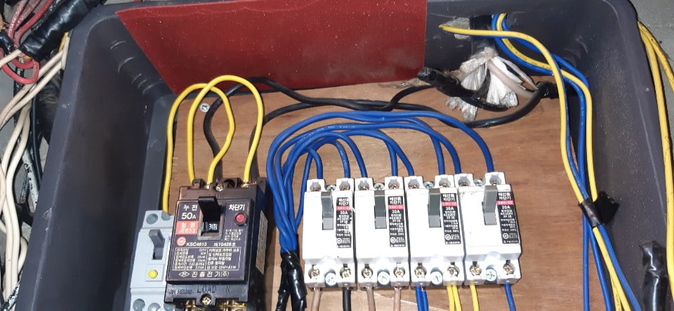 FireXNull FXN - S20 Sticker: Automatic Fire Suppression for Electrical Enclosures
