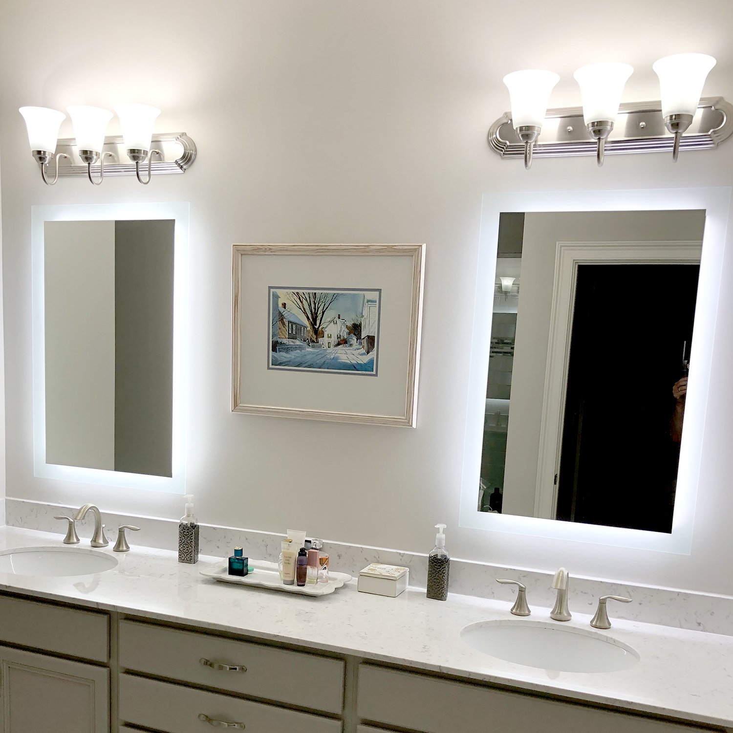 Side-Lighted LED Bathroom Vanity Mirror: 32