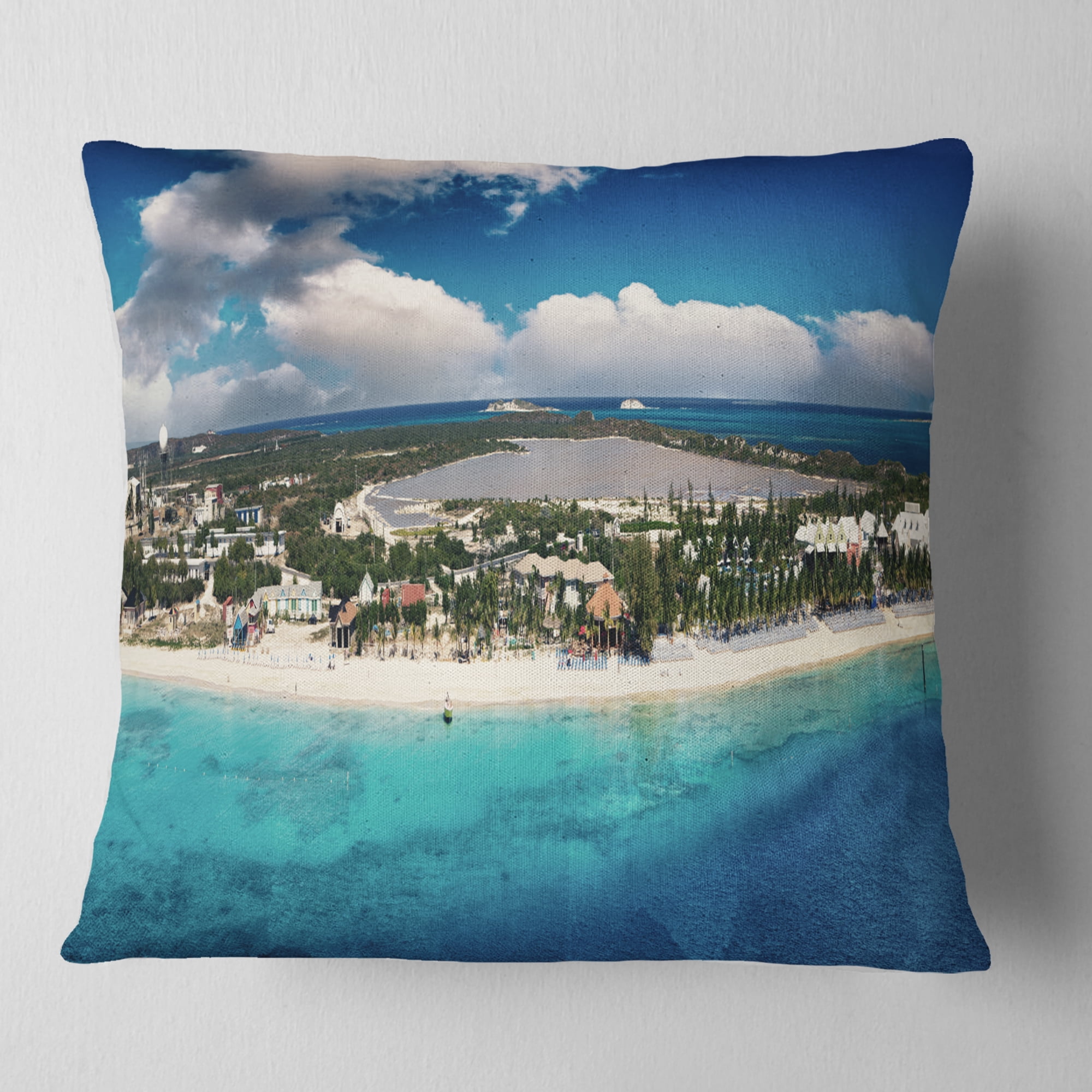Designart Caribbean Coast Tropical Panorama - Seascape Throw Pillow - 16x16