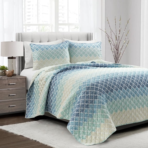 Lush Decor Medallion Ombre Reversible Oversized Quilt Blue/Navy 3Pc Set Full/Queen