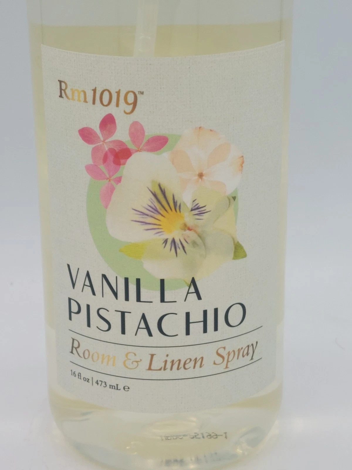 Room 1019 Vanilla Pistachio Room & Linen Spray 16 fl. oz