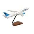 thumbnail image 4 of Boeing™ 767-300 United Airlines (2019 Livery) Large Mahogany Model, 4 of 5