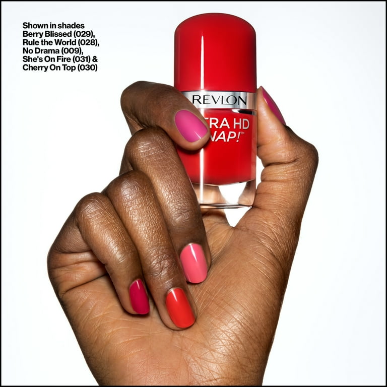 Revlon Ultra HD Snap Nail Color 031 She'S on Fire: Ignite Style
