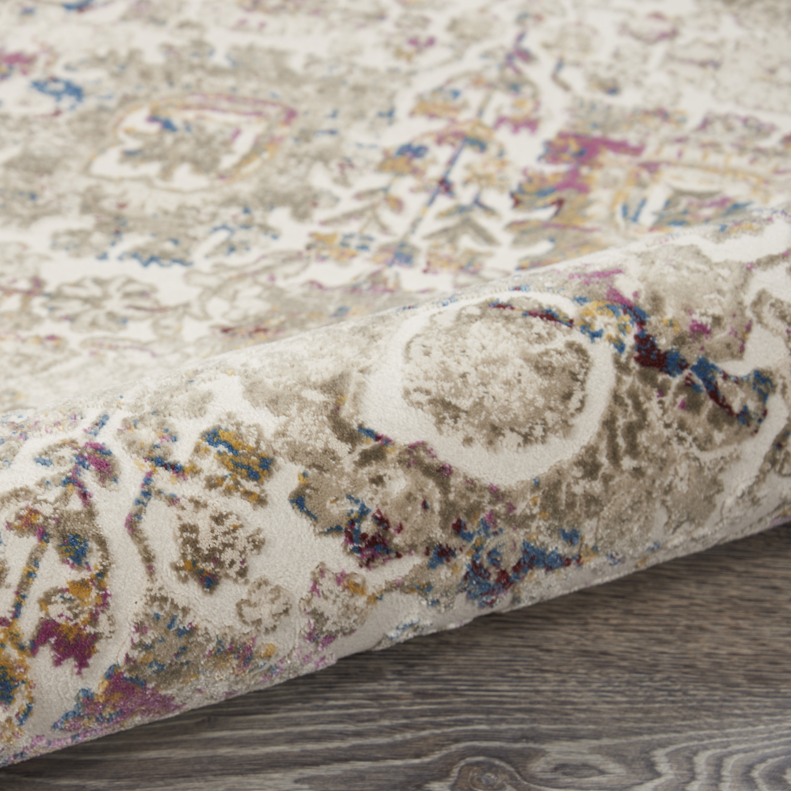 Nourison Vintage Vita Floral Ivory/Multi 2'2" x 7'6" Area Rug, (2x8)