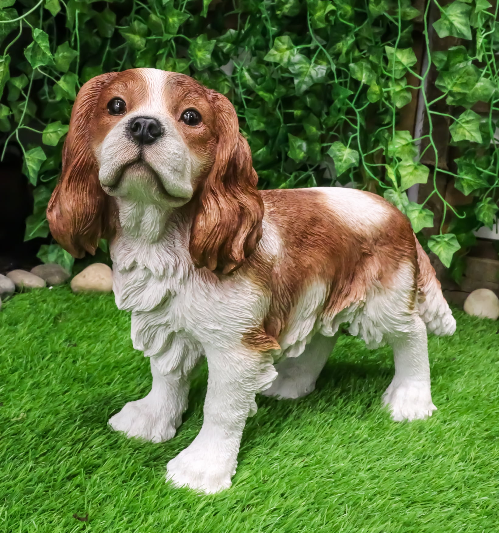 Life Like Figurine Statue Home/ Garden NEW Sitting KING CHARLES Puppy Dog 