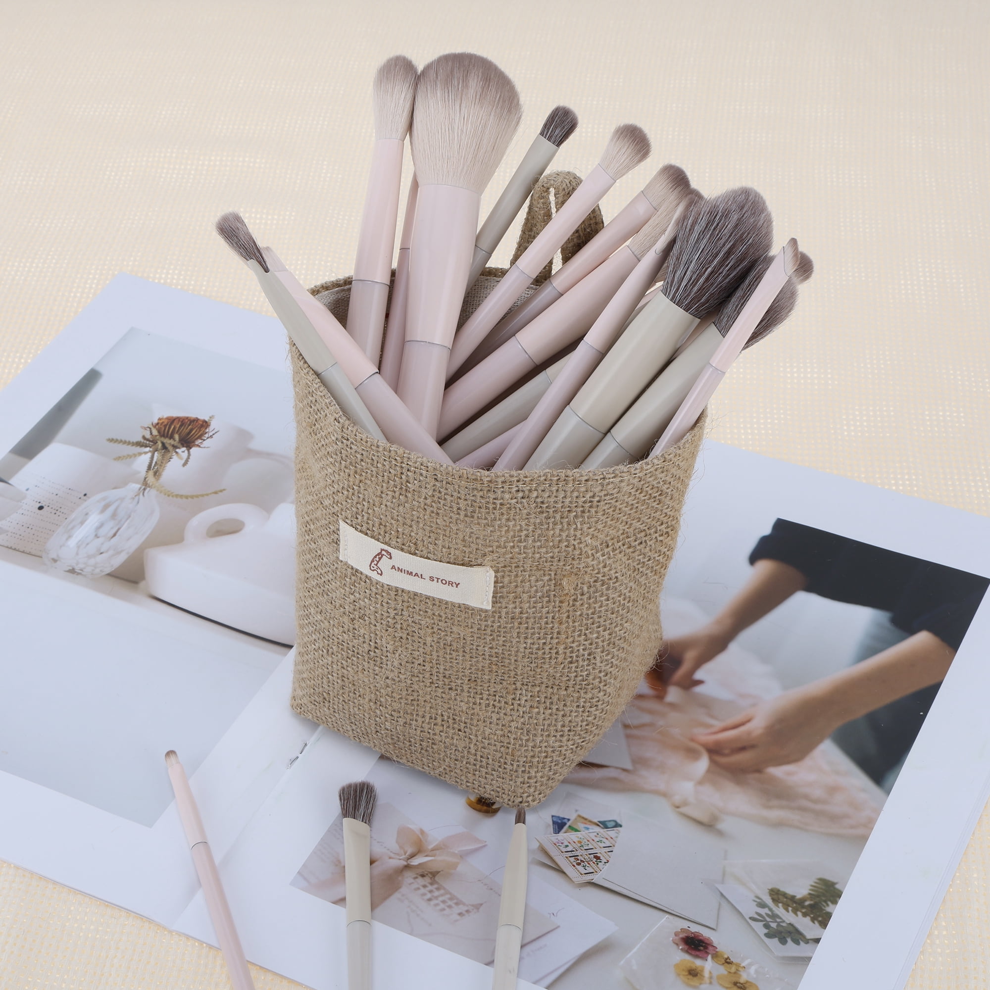 Unique Bargains Simple Reusable Hanging Storage Bags 1 Pc Yellow Brown, Beige Gray