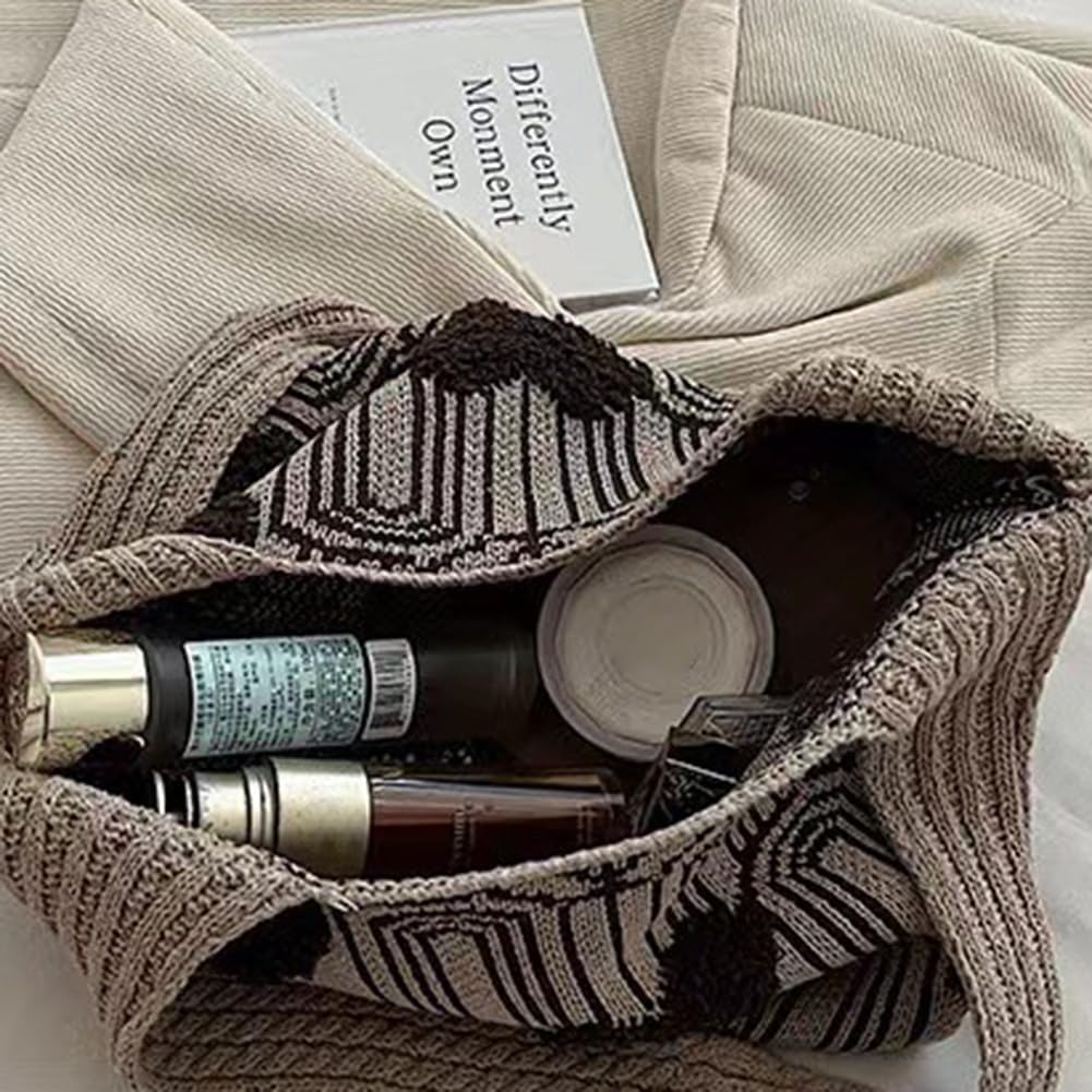 CAILDANL Crochet Tote Bag Cute Aesthetic Hobo Bag Hearts Pattern Knitted Shoulder Bag Hollow Beach Bag for Women