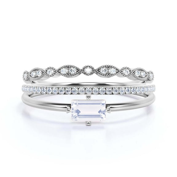 Beautiful Minimalist 1.70 Carat Baguette Cut Diamond Moissanite Engagement Ring, Classic Wedding Ring in10k Solid White Gold, Gift For Her, Promise Ring, Anniversary Ring, Trio Set, Matching Band