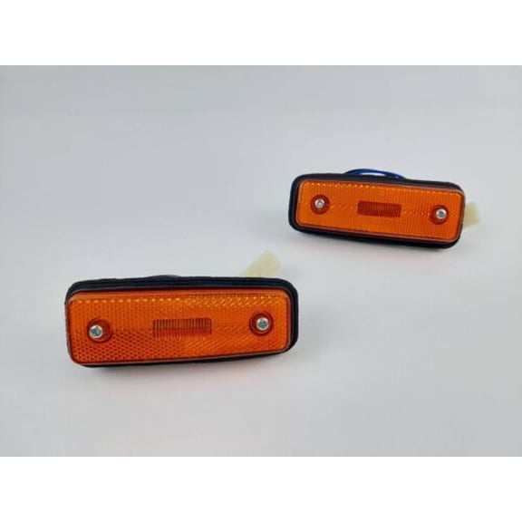 Fits For Toyota Land Cruiser 1981-1990 Front Signal Side Marker Light Yellow Lamp