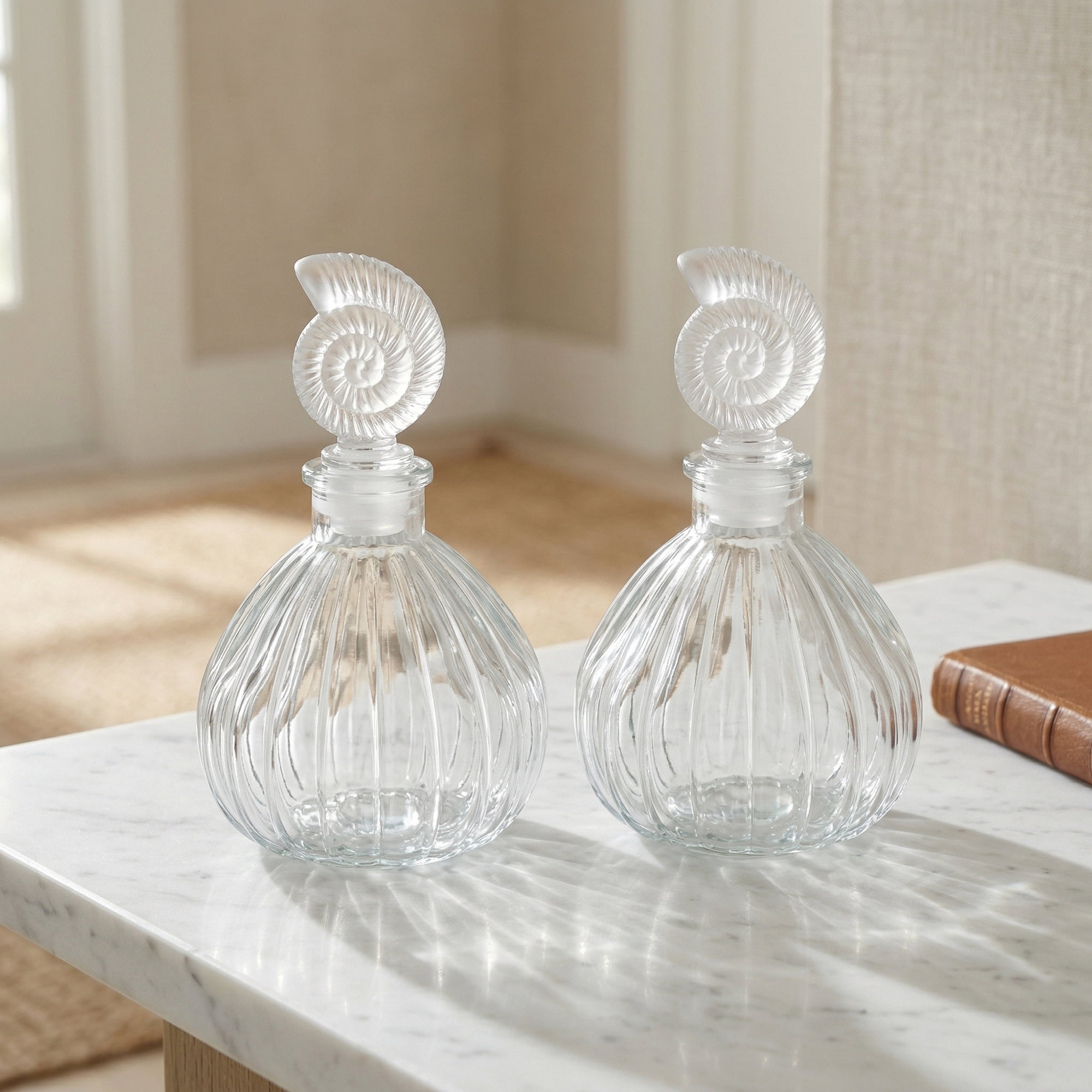 Unique Bargains 2pcs Decorative Glass Jars with Ornate Glass Stoppers Snail Shaped Snap Cover 3.3"x3.3"x5.9"