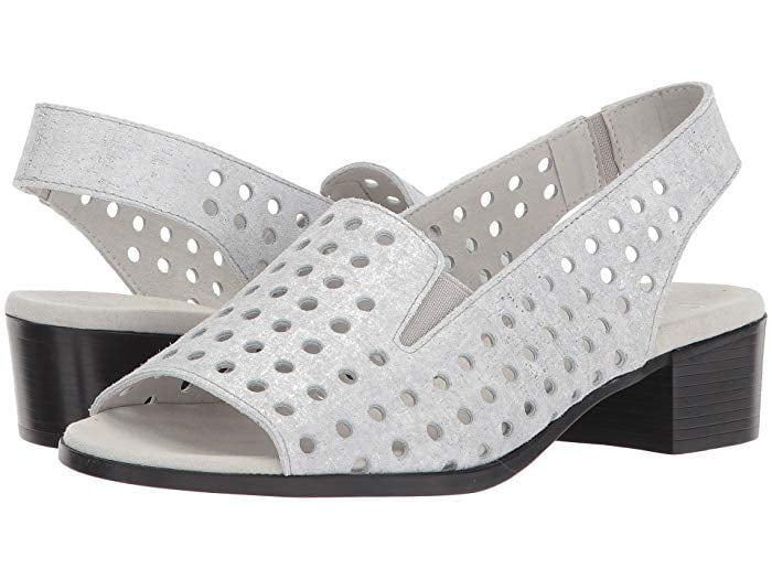 munro mickee slingback