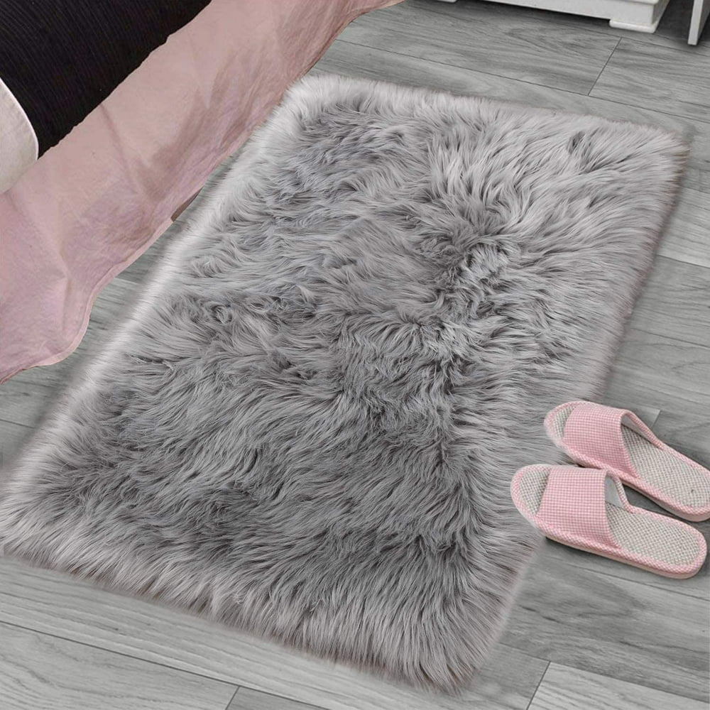 LOCHAS Ultra Soft Fluffy Rugs Faux Fur Sheepskin Area Rug for Bedroom