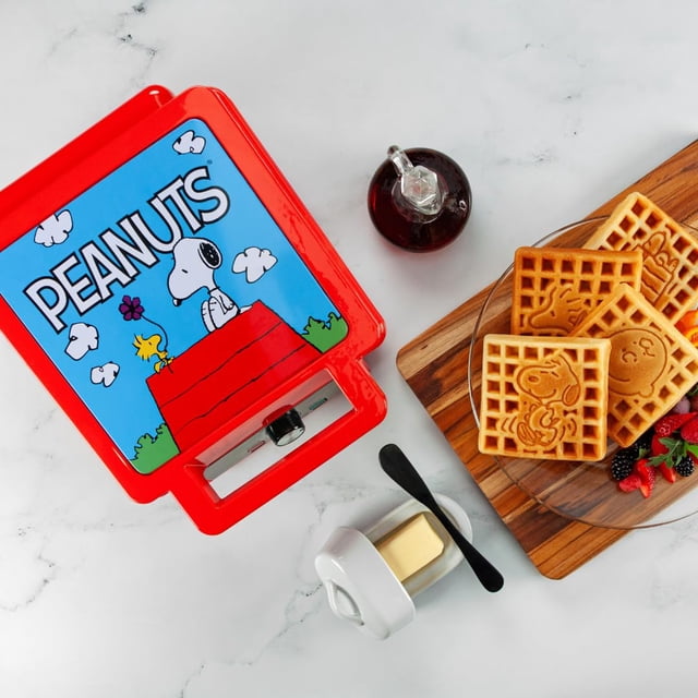 Uncanny Brands Peanuts Waffle de Lujo
