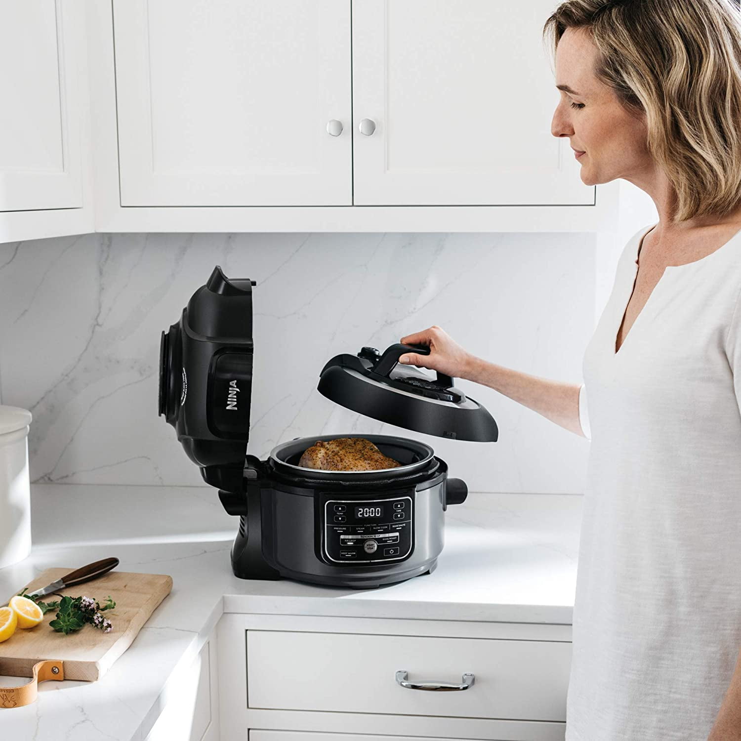 Ninja Brandclub Restored Ninja Foodi OP101 7 in 1 Pressure Slow Cooker Air Fryer Black Refurbished