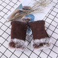 thumbnail image 1 of Guantes de medio dedo de piel de conejo, moda para mujer, otoño e invierno, guantes de medio dedo para estudiantes, para escribir en la computadora, 1 of 6