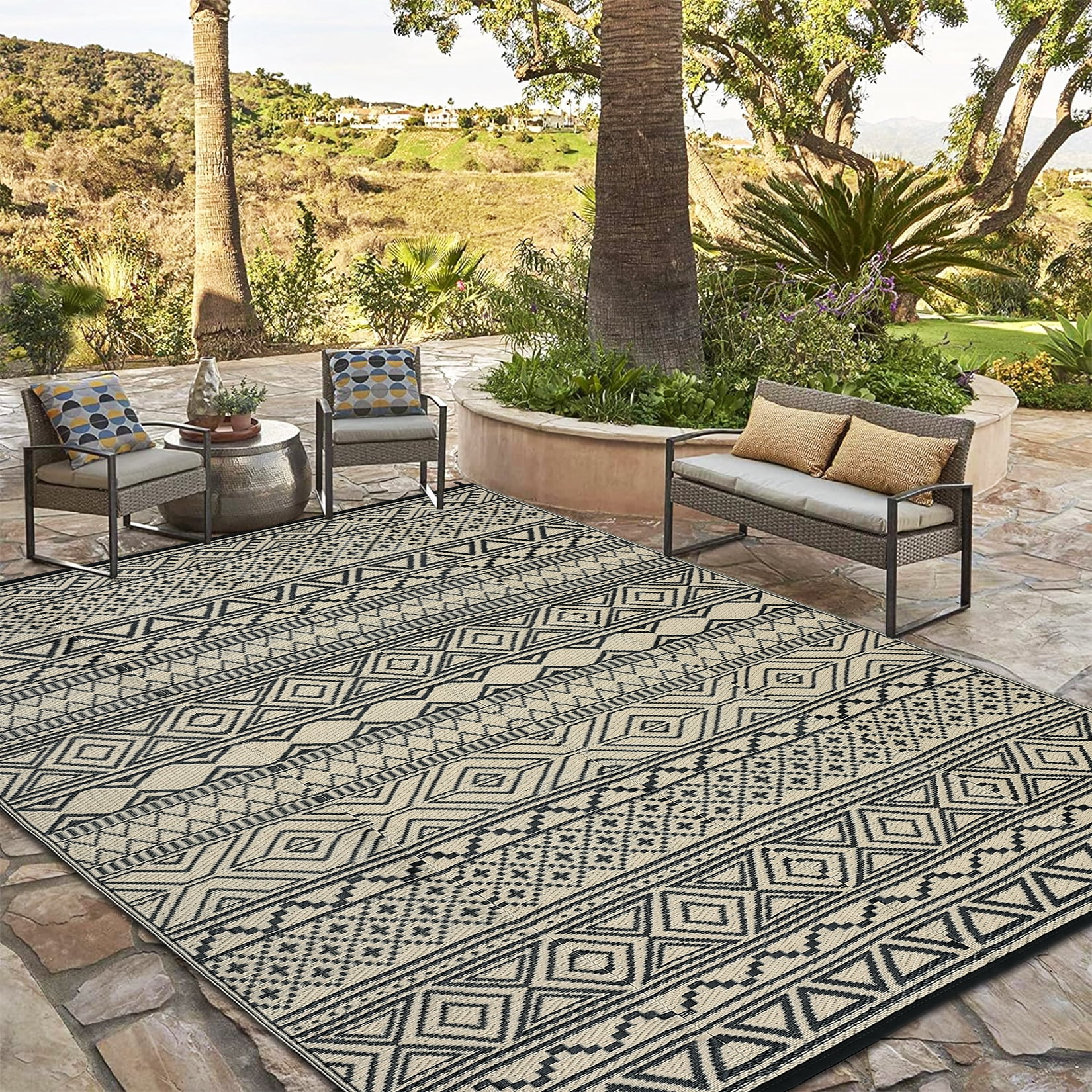 HOMERRY Geometric Outdoor Rug Straw Plastic Area Rug for Balcony Pool RV Waterproof Reversible Carpet, Brown/Black, 5'x 8'