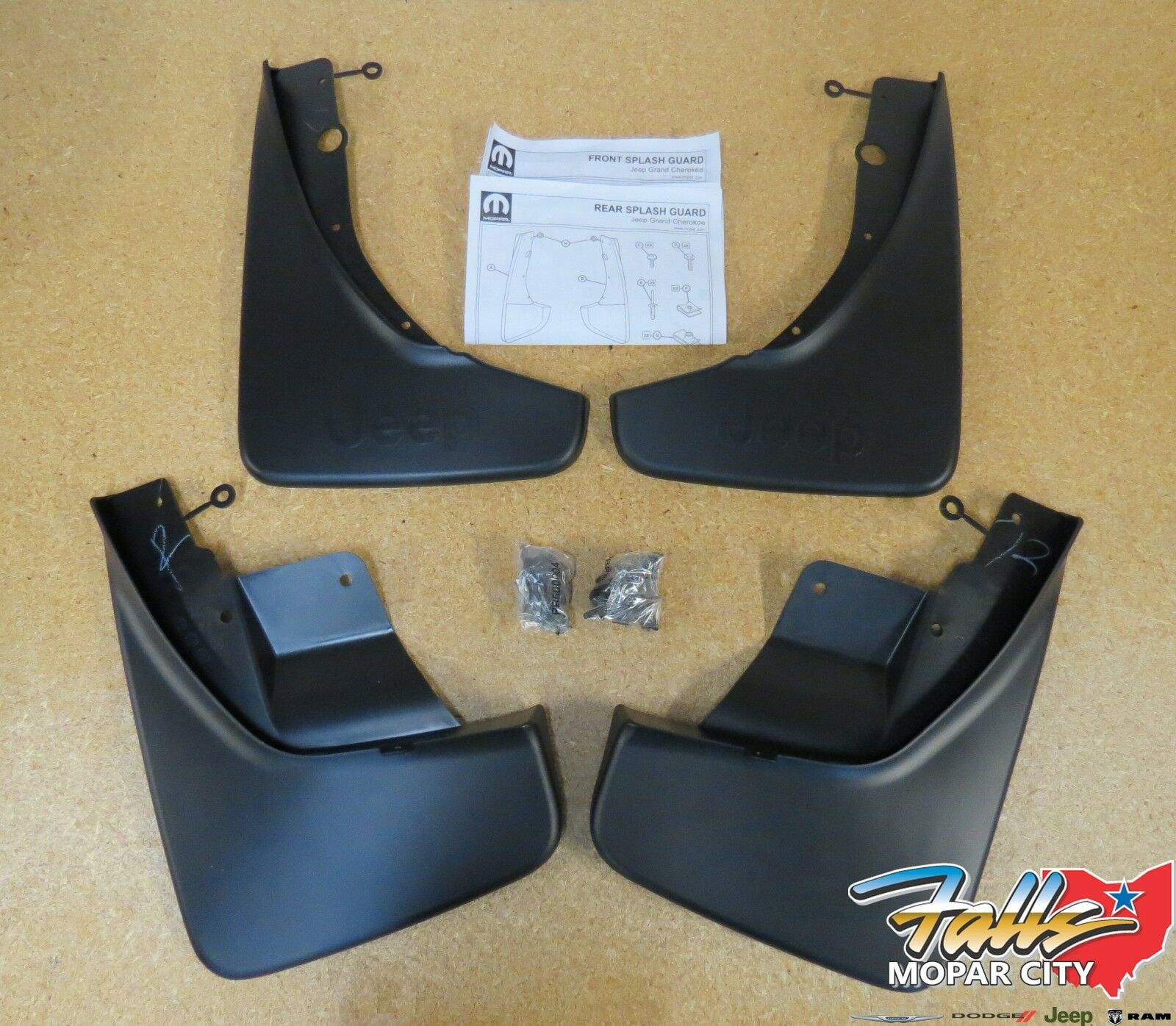 Jeep Grand Cherokee 2011-2014 Front Molded Splash Guards Mud Flaps Mopar