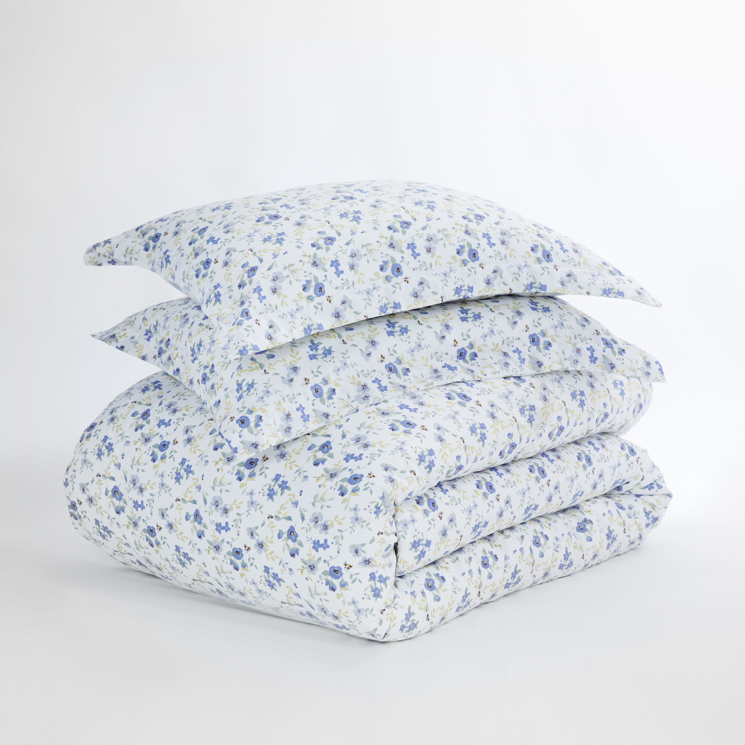 Noble Linens Light Blue Blossoms Print 3-Piece Duvet Cover Set, Full/Queen