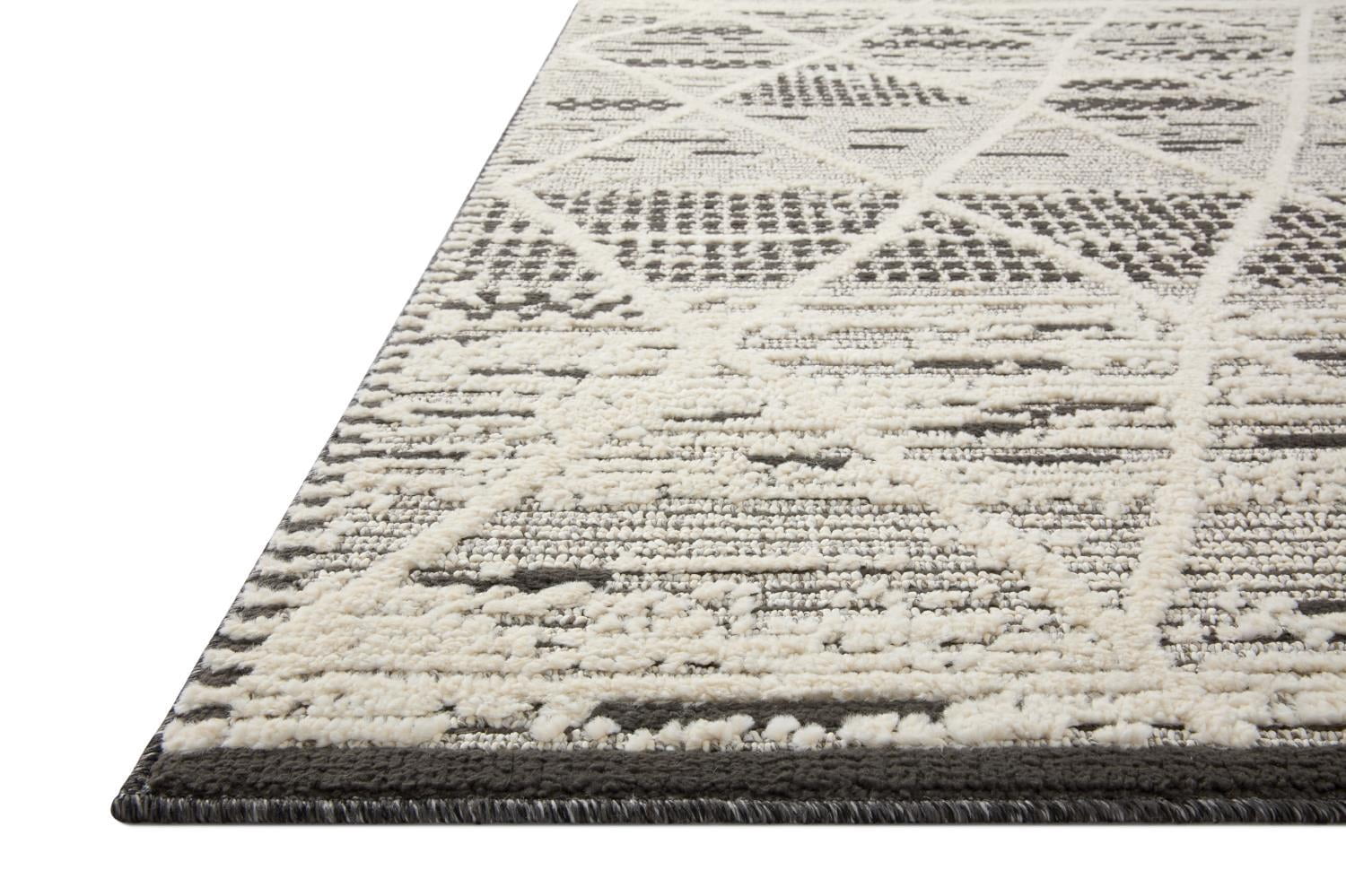 Loloi Fabian Charcoal / Ivory 2'-7" x 4' Area Rug