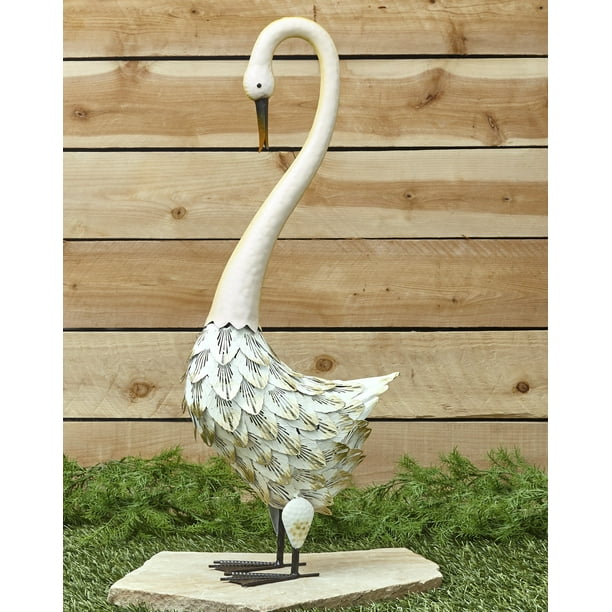Metal Bird Yard Ornament - Decorative Outdoor Garden Sculpture