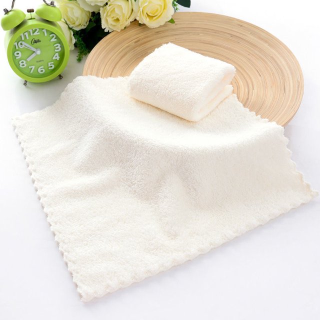 Toalla cuadrada pequeña de vellón coral, toalla facial, toalla de mano para jardín de infantes, toalla para saliva de bebé, regalo de oso