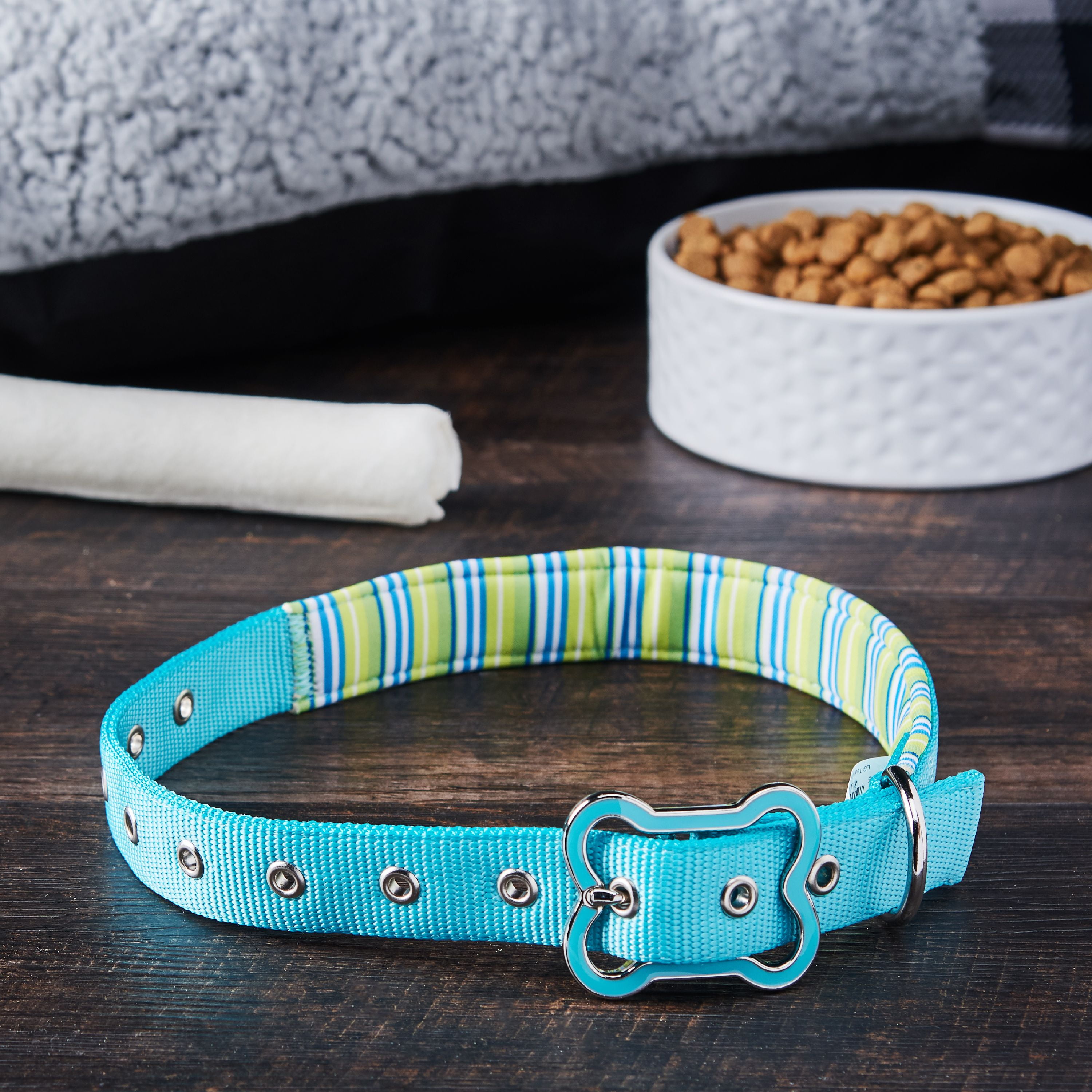 Vibrant Life Comfort Padded Dog Collar, Teal Striped, Large