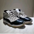 thumbnail image 4 of Ni - ke Ni - ke Air Jordan 11 Retro Concord 45 2018 Jumpman Black White Men’s 13 378037-100, 4 of 5