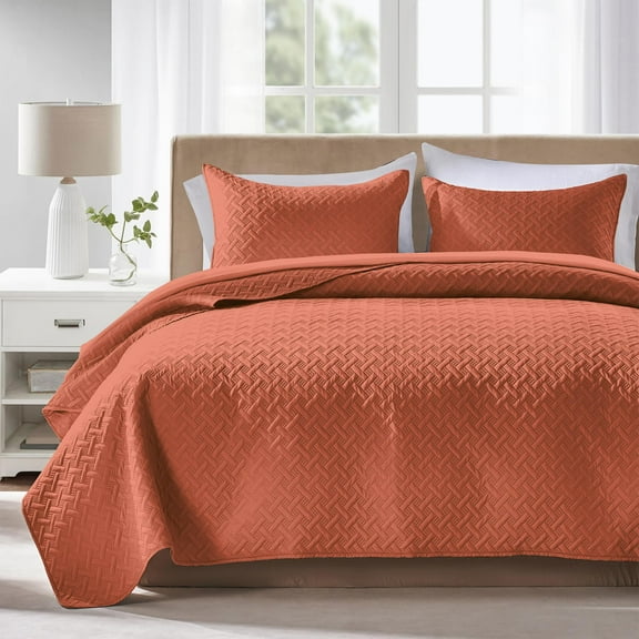 Queen Size Quilt Set Burnt Orange Geometric Weave Stripe Bedspread, Lightweight Microfiber Coverlet for All Seasons, Modern Reversible Design