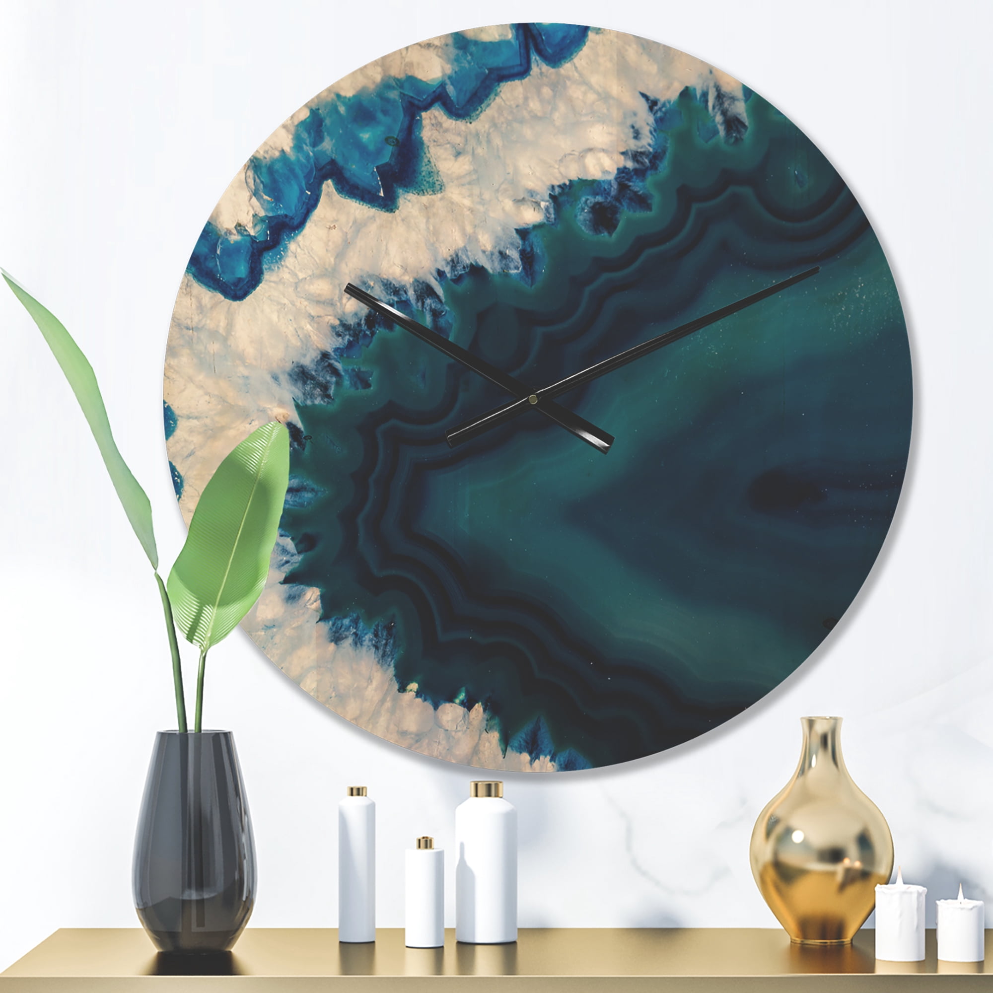 Designart 'Abstract Blue Brazilian Geode ' Modern Wood Wall Clock