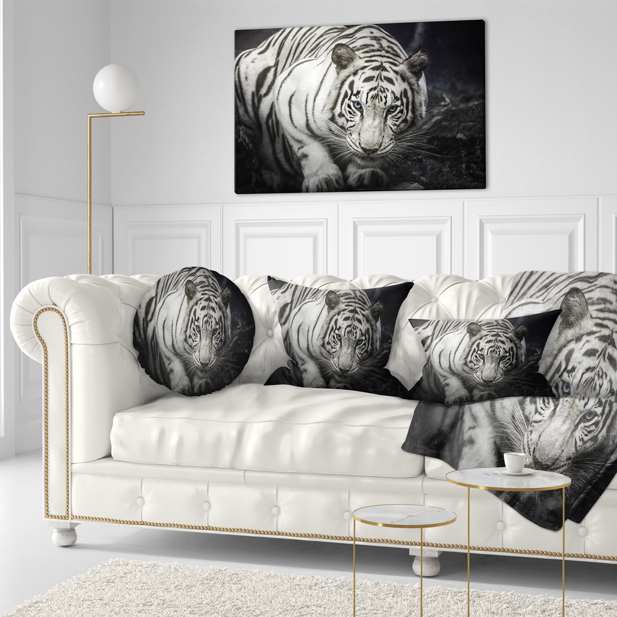 Designart White Tiger - Animal Throw Pillow - 12x20